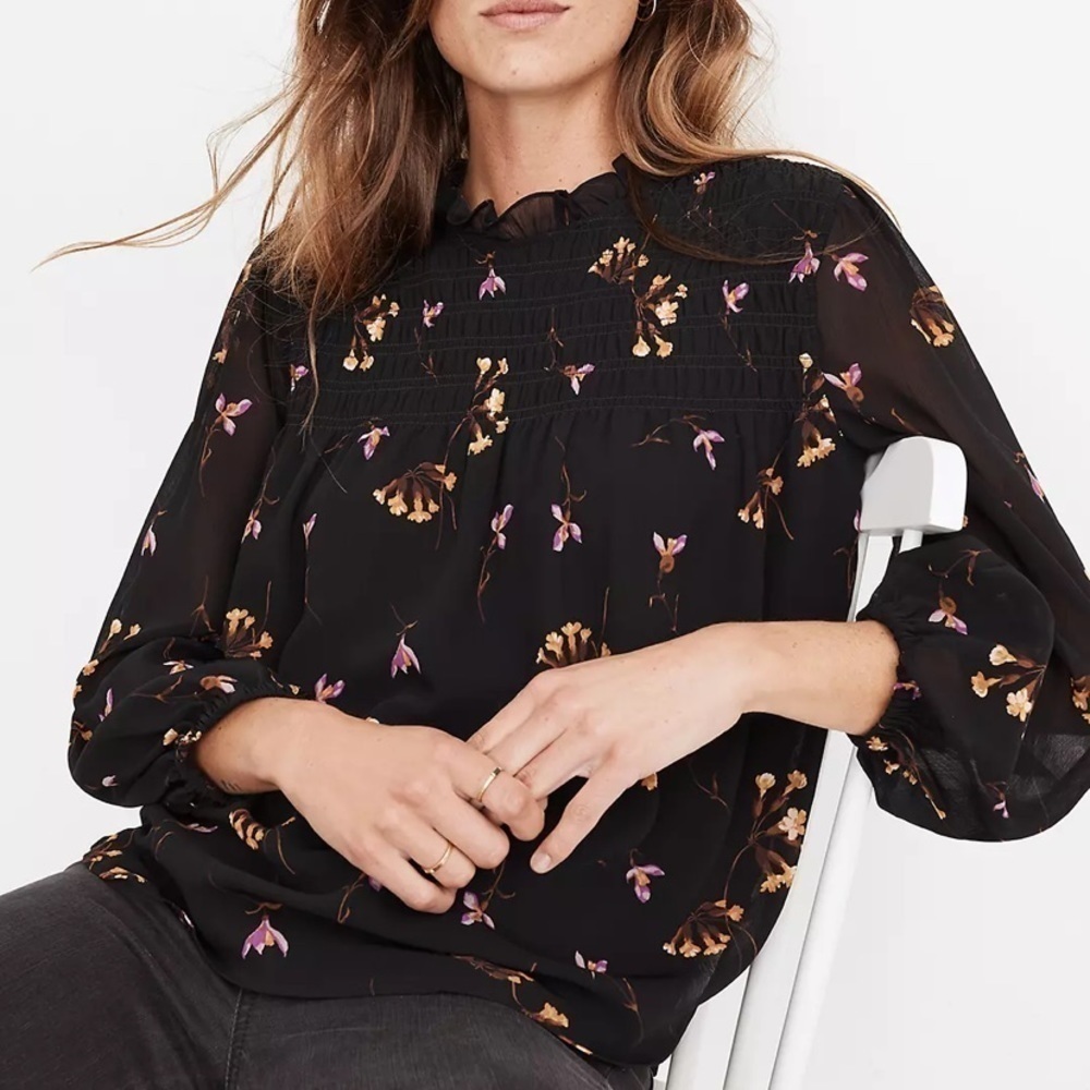 Madewell Georgette Ruffle-Collar Smocked Top in Falling Freesias NWT size XXS